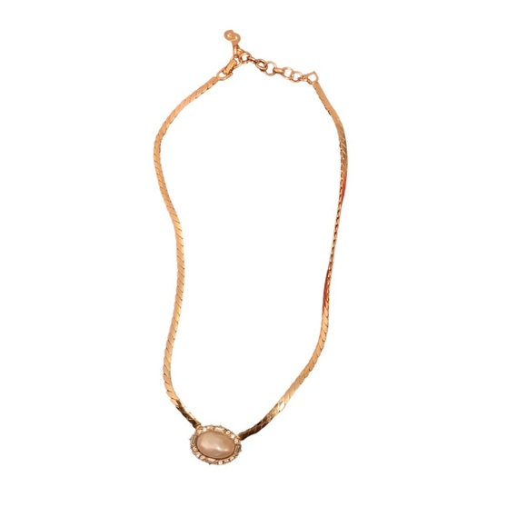 Christian Dior Vintage Oval Pearl Crystal pendant Necklace - Picture 3 of 4
